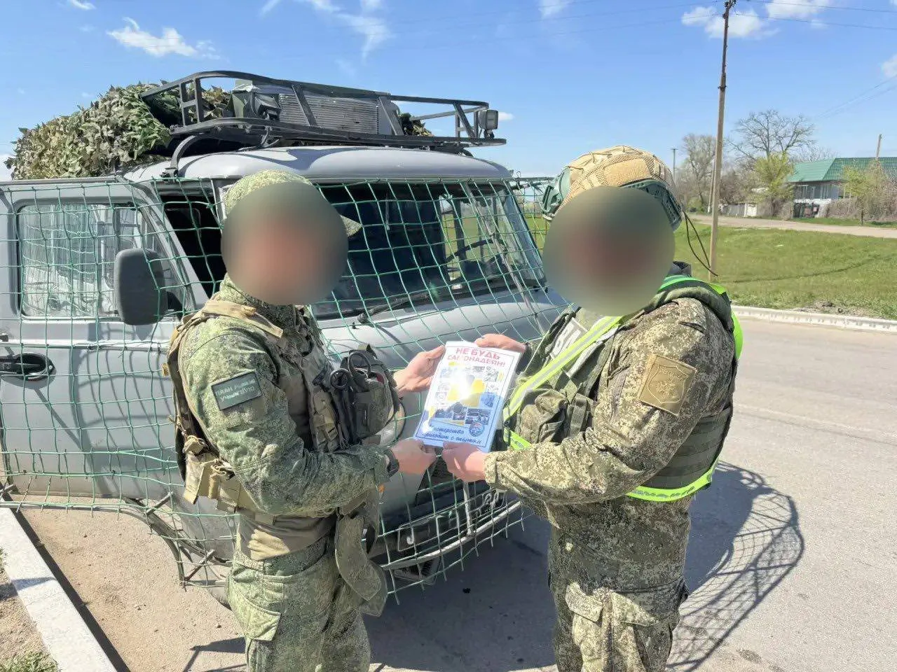 ✔️ Сотрудники ВАИ Южного военного округа в Херсонской области проводят профилактические...