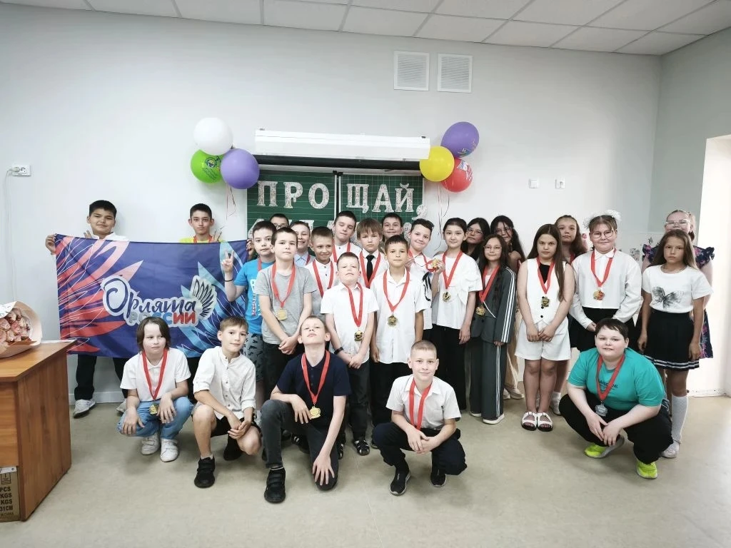 🌺25 мая 2026 года в стенах школы № 7 г. Салавата состоялся яркий праздник — выпускной ...