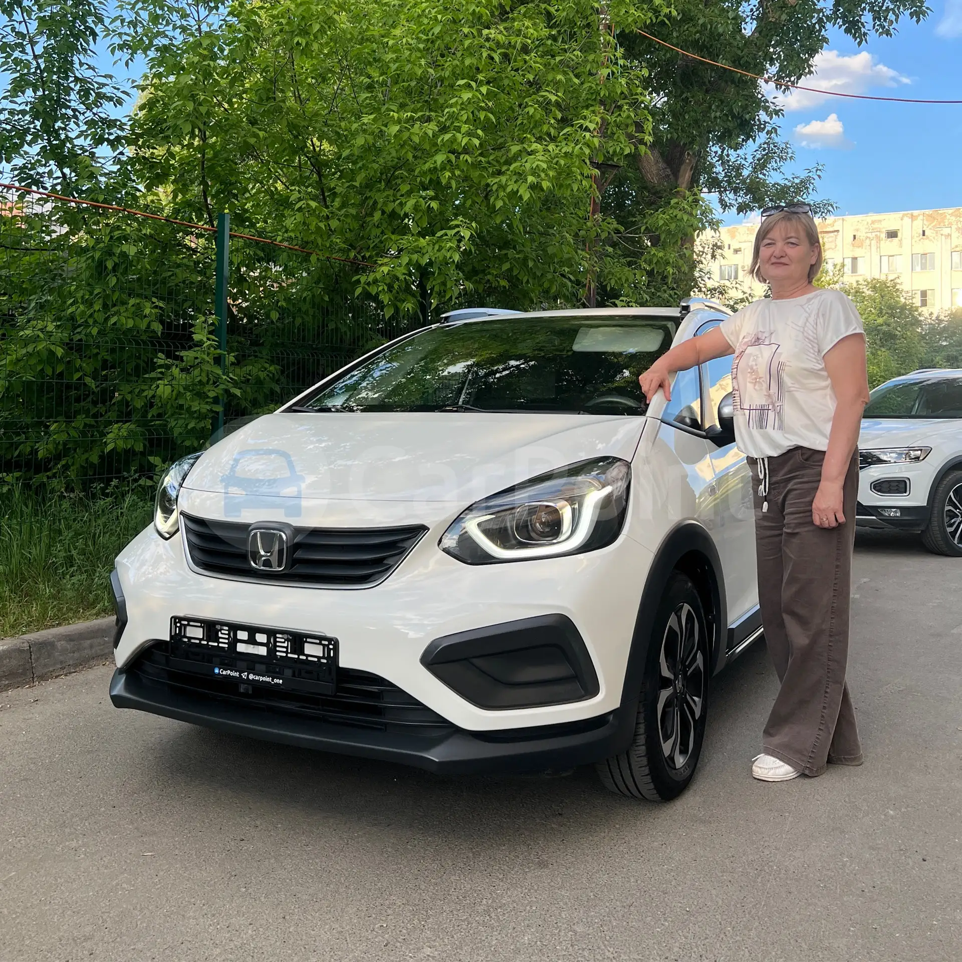 Счастливые клиенты со своими новыми автомобилями 😍

Выдали в Казани: Honda Fit, Kia K5, Volkswagen 