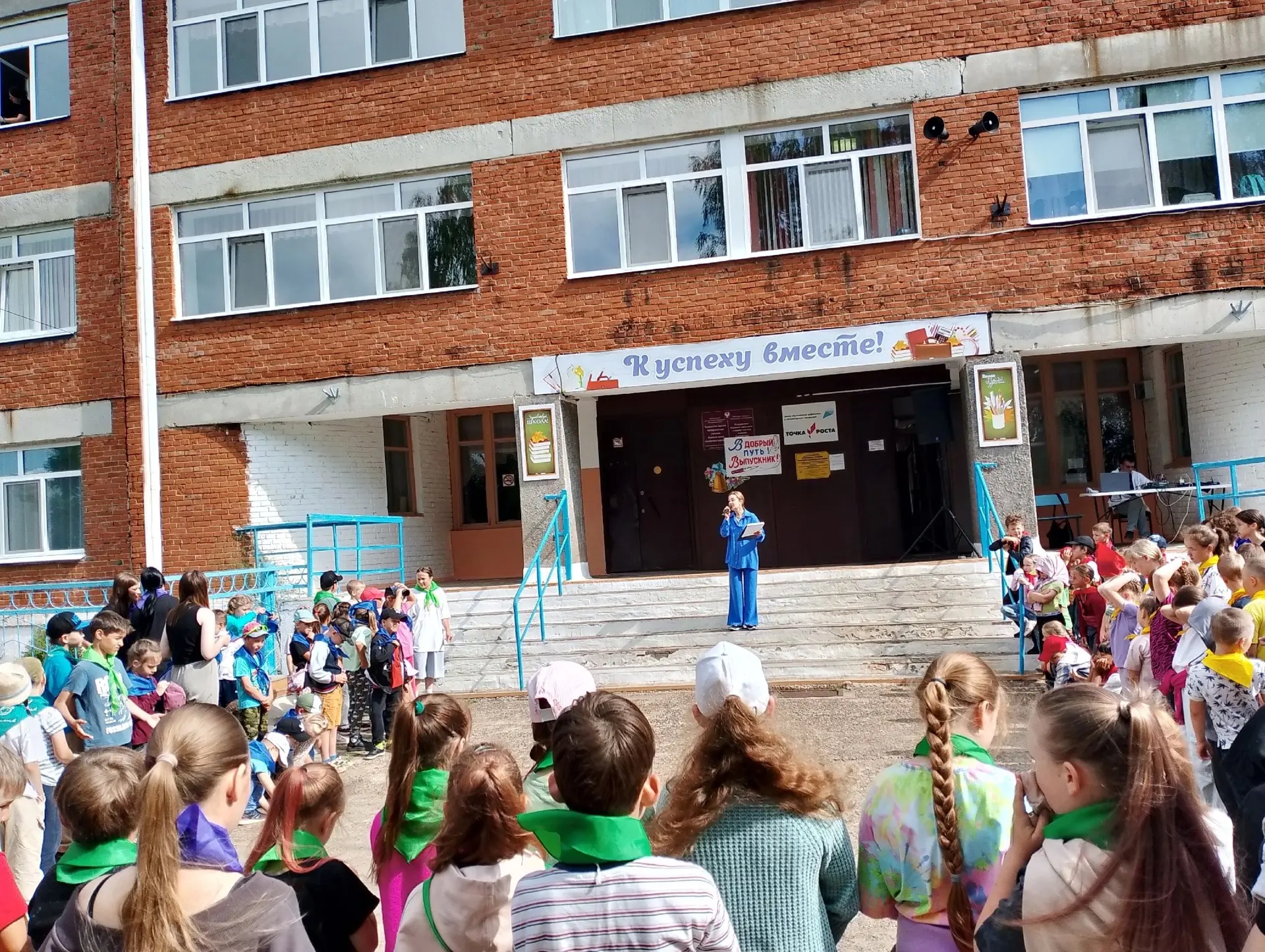 22 июня в лагере «Содружество Орлят»: день памяти, единства и силы духа

Сегодня в нашем лагере «Сод