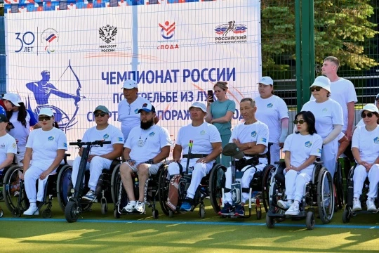 От имени администрации нашего кожууна и всех жителей сердечно поздравляем Сайына Кашпык-оола с блест