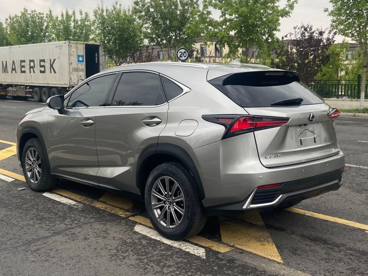 Lexus NX 2020 Fashion Edition 
⚙️ Привод: 4WD 🛞
🔧 Двигатель: 2.0L ⚡️
📅 Дата выпуска: декабрь 2019
