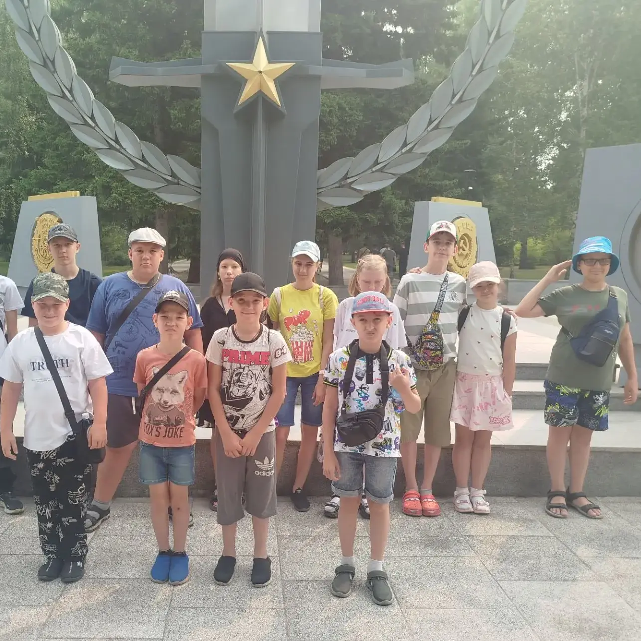 22.06.2026г. -  дети лагеря дневного пребывания "Солнышко"  МБОУ С(К)Ш №107 под руководством педагог