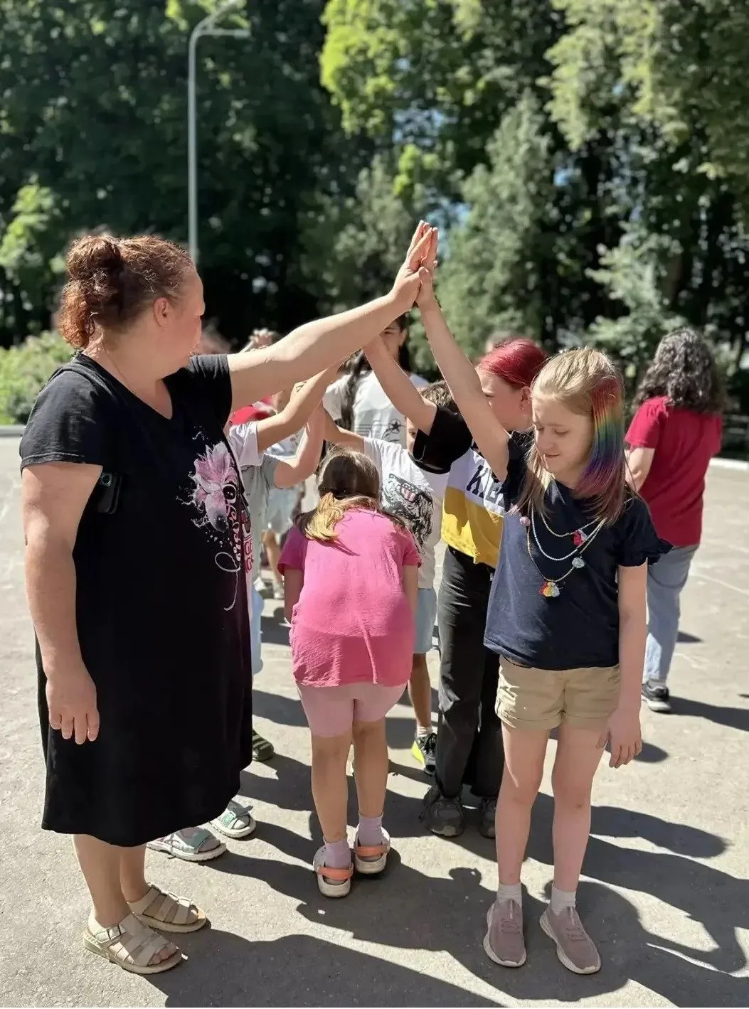 В пришкольном лагере «Салтыковская Радуга» подошла к концу  первая смена летней лагерной кампании .
