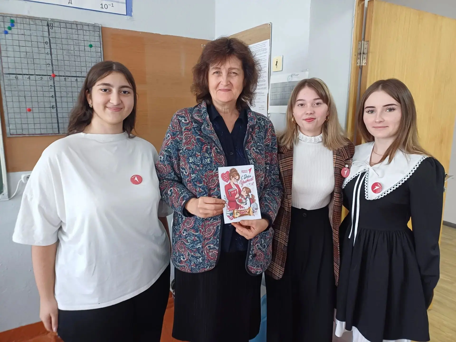 🎉 В рамках Всероссийской акции #Благодарю, посвящённой Дню учителя, в МБОУ СОШ № 61 пр...