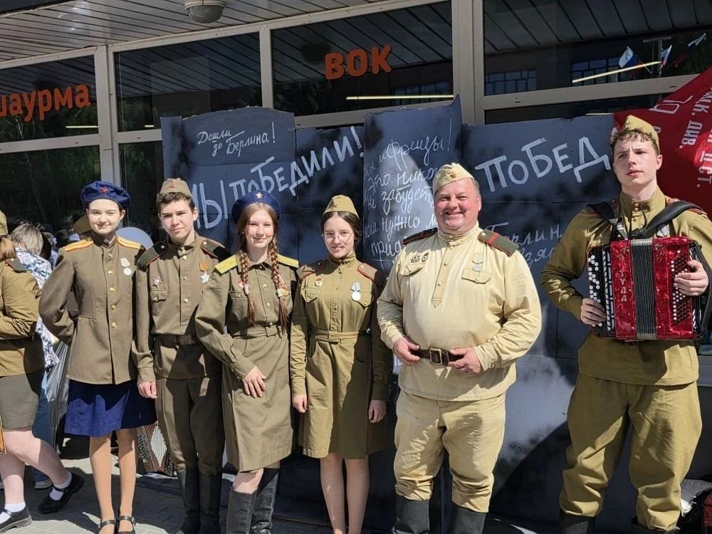 🎉В честь Дня Победы образовательные организации Барнаула присоединились к праздничным мероприятиям  