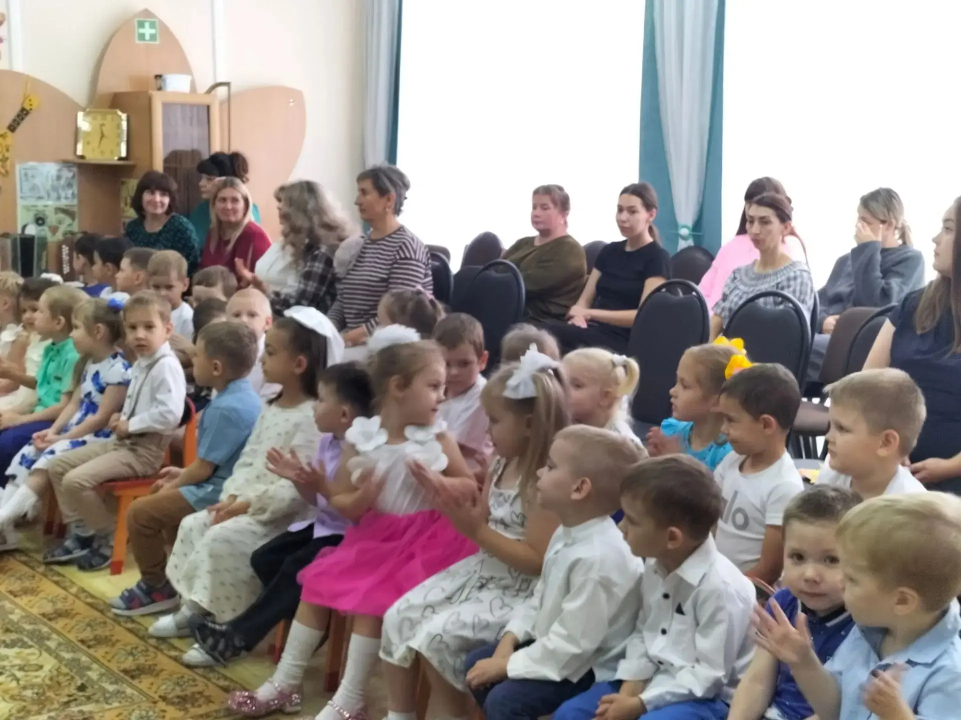 В пятницу в детском саду состоялся один из самых тёплых и душевных праздников — День до...