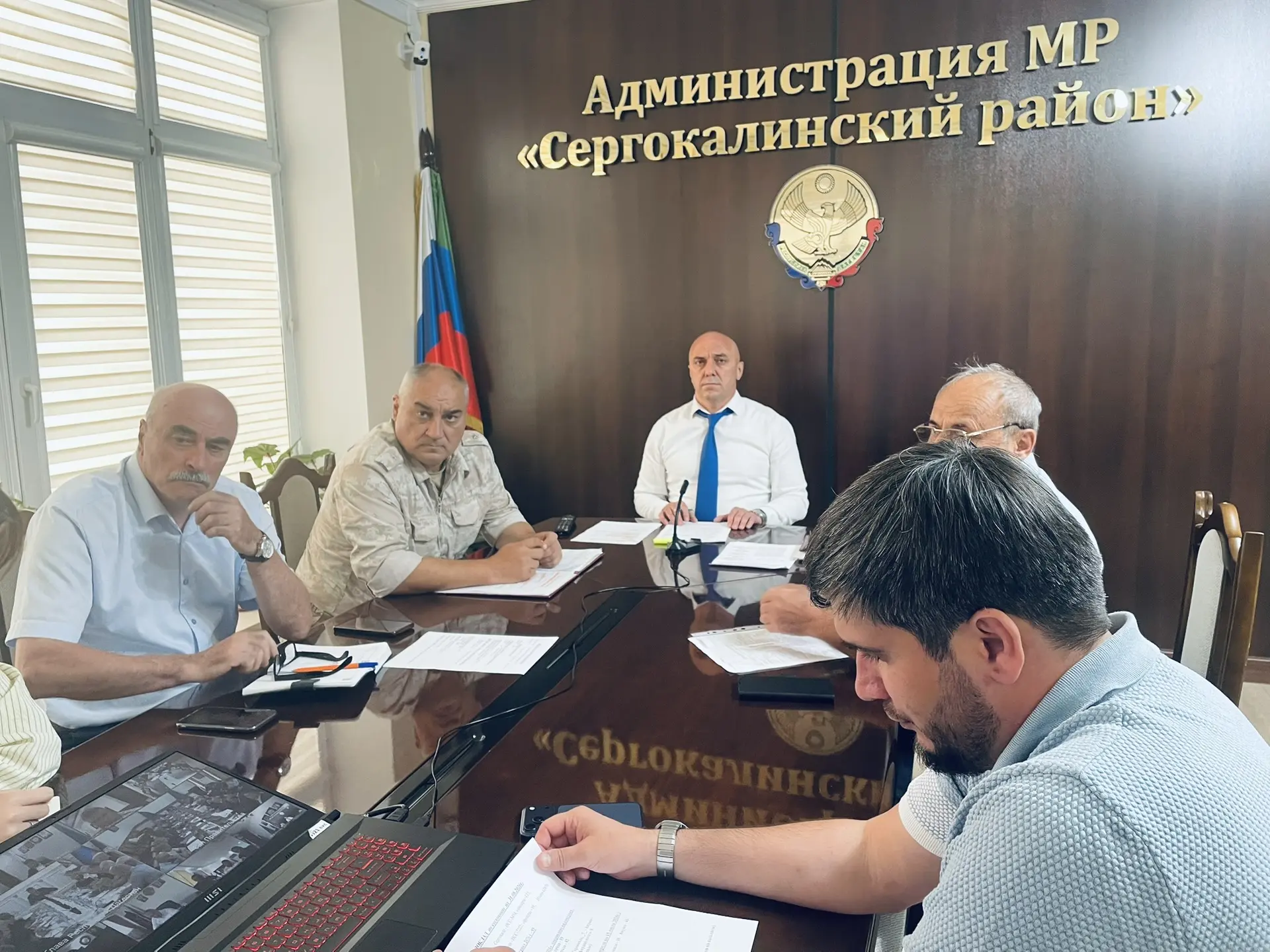 Глава Сергокалинского района принял участие в совместном заседании Республиканской приз...