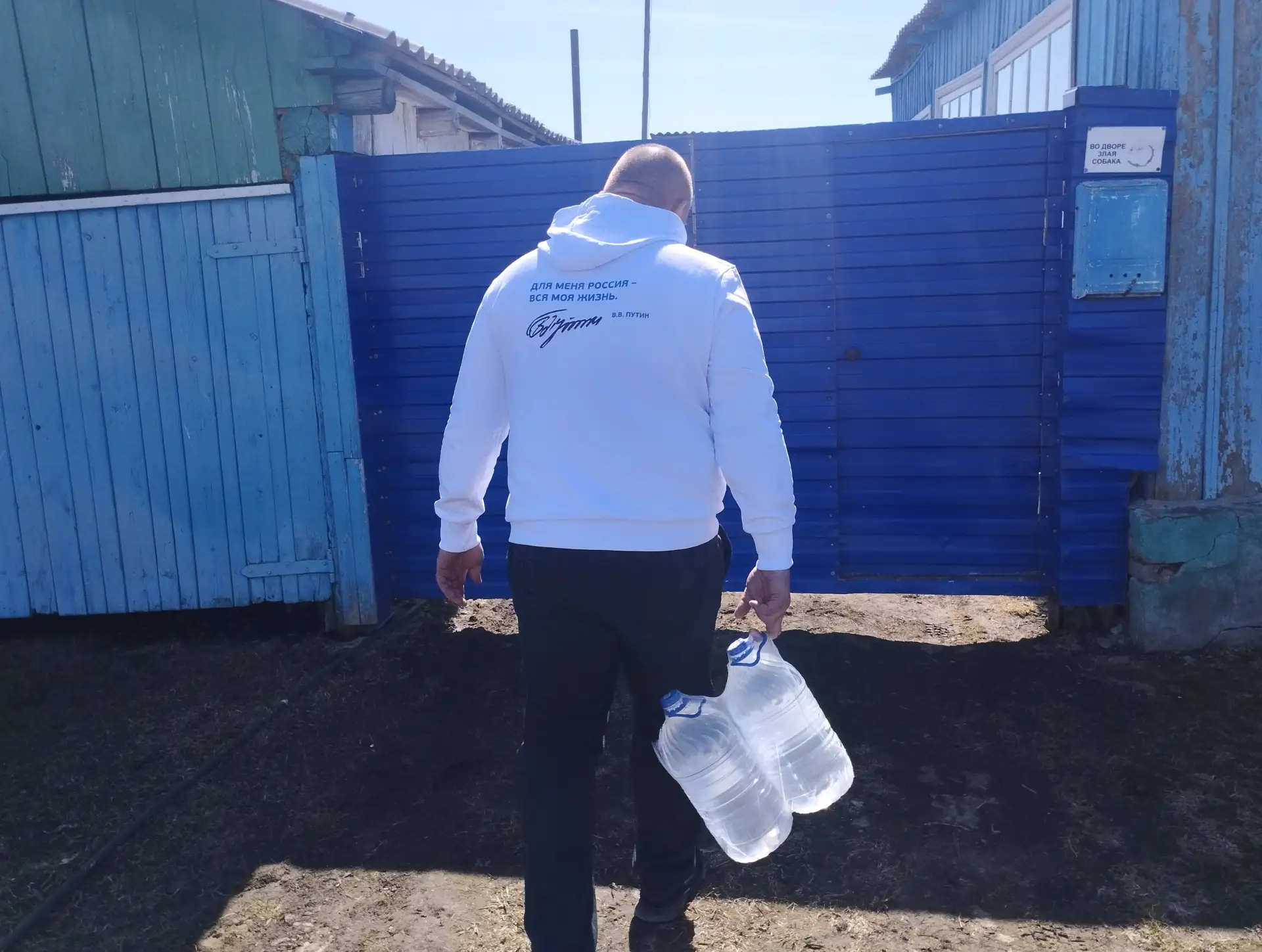 Паводок в Барабинском районе: вода уходит, помощь остаётся  Ситуация в деревне Старый Карапуз остаёт