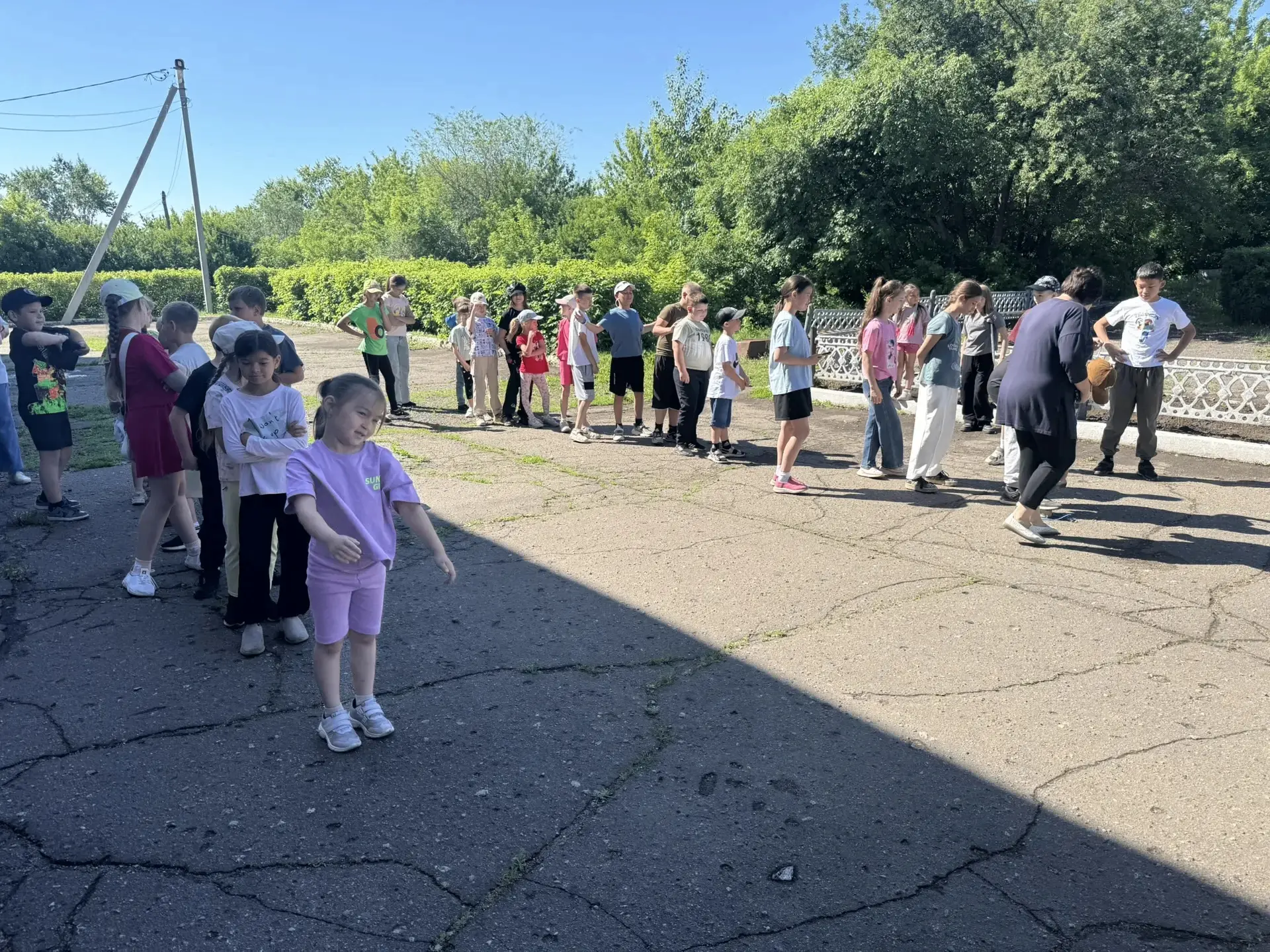 2 июня в Новоархангельском сельском поселении в пришкольном лагере прошёл яркий праздни...