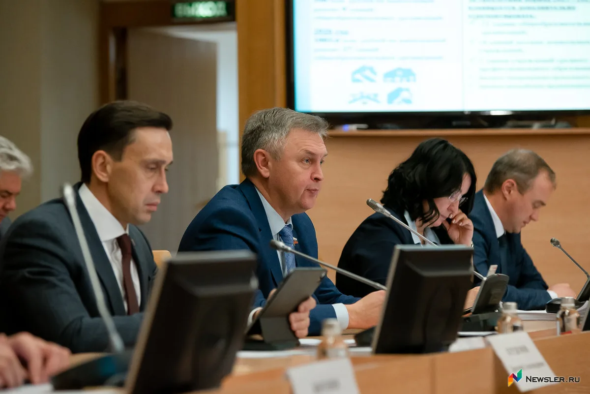 В Кировской области депутаты Законодательного собрания выбрали председателей комитетов.