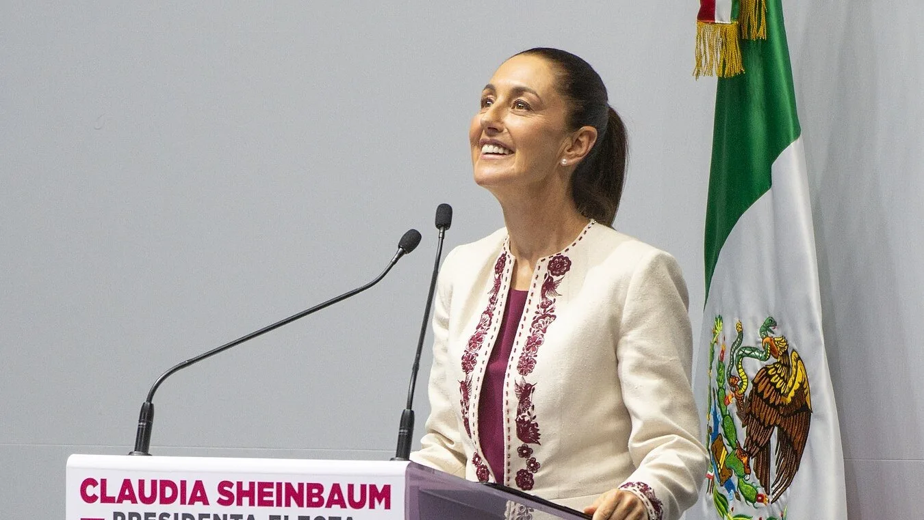 🇲🇽  Мексика обеспечит 120 млн граждан бесплатной медициной.