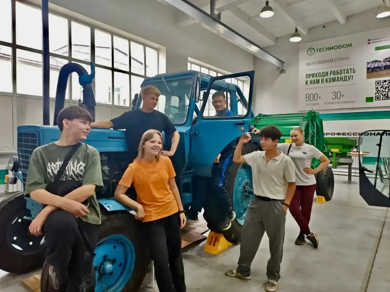 🚜🌾Команда МОБУ СОШ п Мичуринский стала участником фестиваля агротехнических классов. 

В Пензенско
