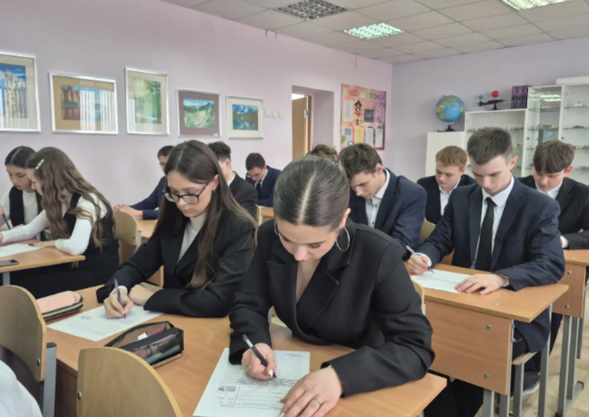 🇷🇺 Всероссийская просветительская акция «Россия – семья семей»   Сегодня, 18 марта 2026 года, в День