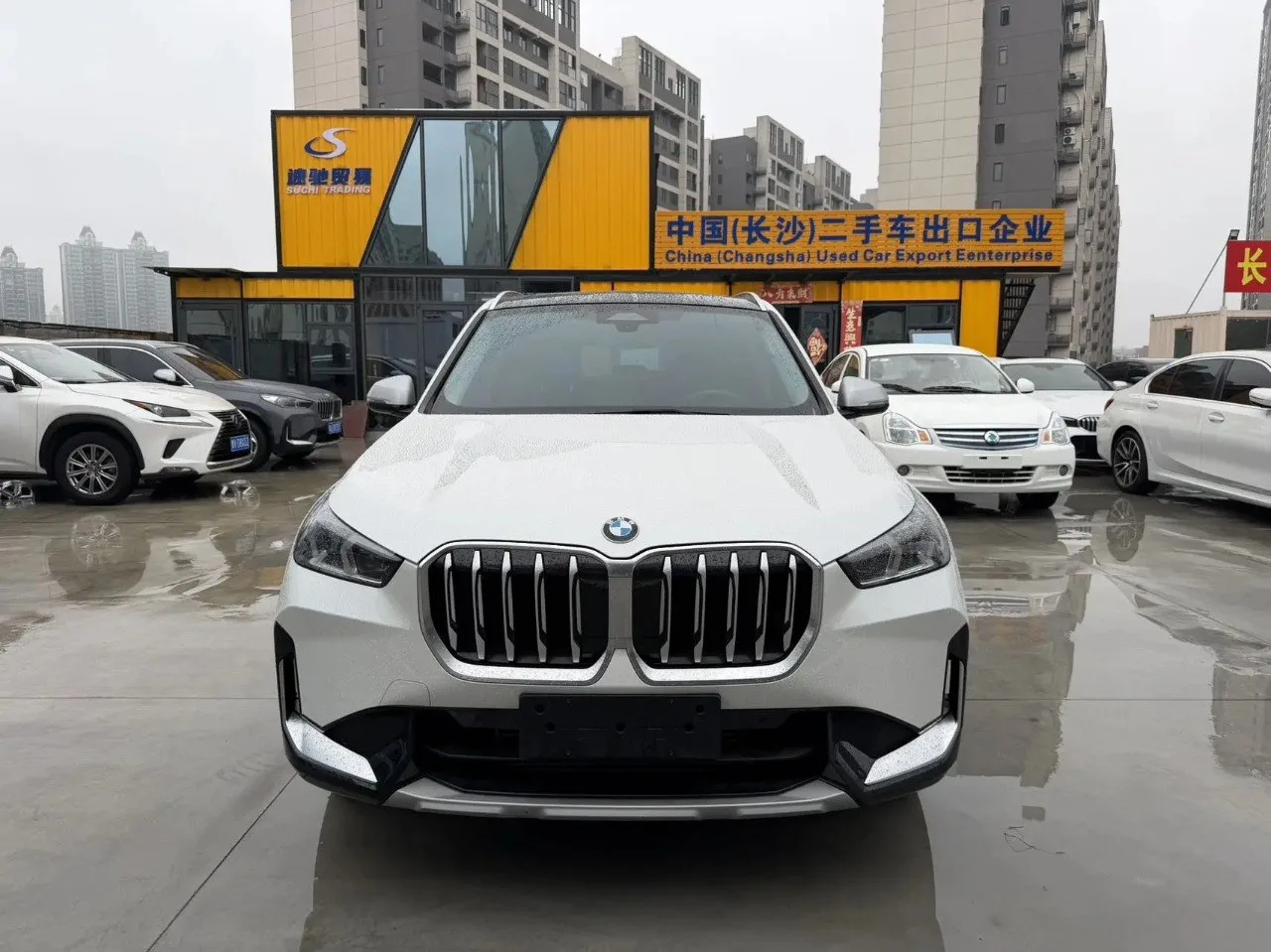 BMW X1 из Китая.⬇️
Автомобиль можно приобрести прямо сейчас.

➖2023 Год выпуска
➖Объем двигателя: 1.