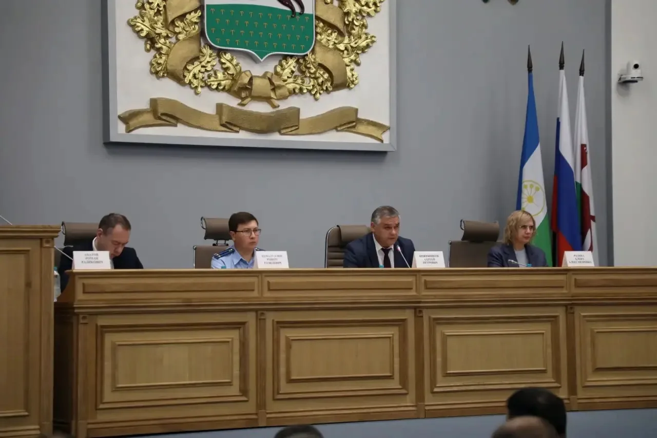 🏢21 августа директор УЖХ города Уфы Булат Газизов принял участие в работе заседания го...