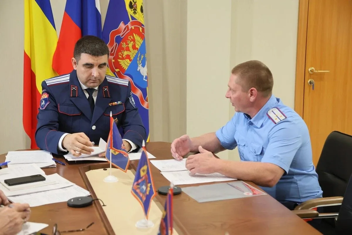 Помочь советом и делом