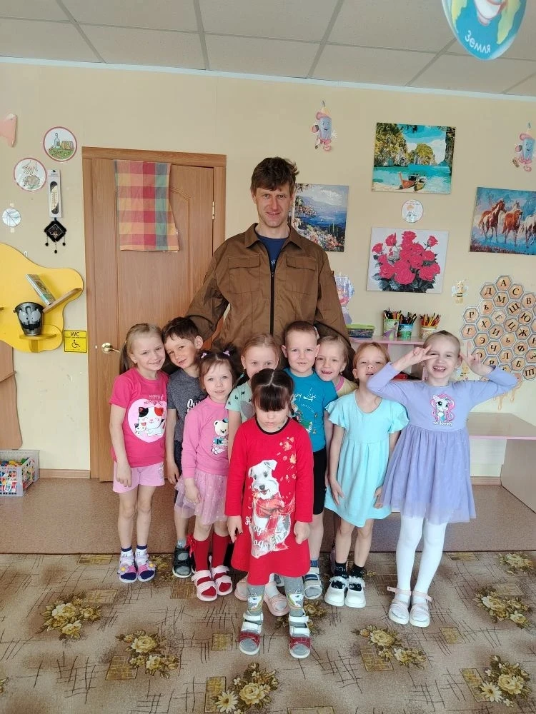 В детском саду п.Херпучи состоялась встреча с сотрудником ПЧ-58 Воробьевым Александром....
