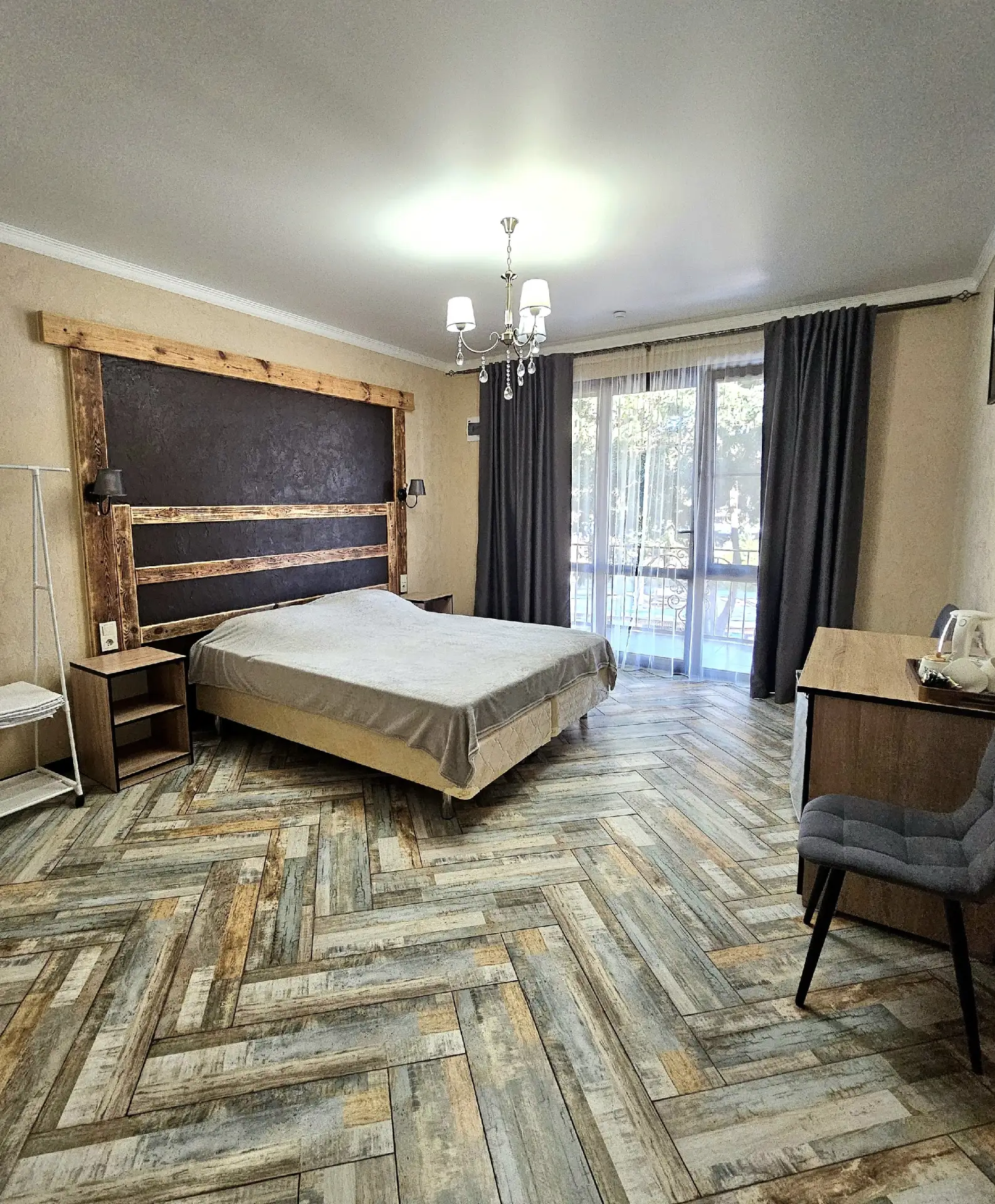 #АБХАЗИЯ #ЦАНДРИПШ октябрьская 250  Гостевой Евой дом Rest Time Июнь  2000тр сутки двухместное разме