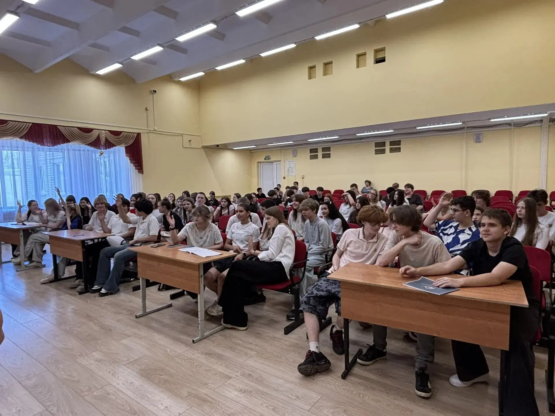 🏫 ПОСЛЕДНИЙ ЗАЧЁТ 🏫   21 мая у девятиклассников Центра Образования «Гимназия» прошёл «Последний зачё