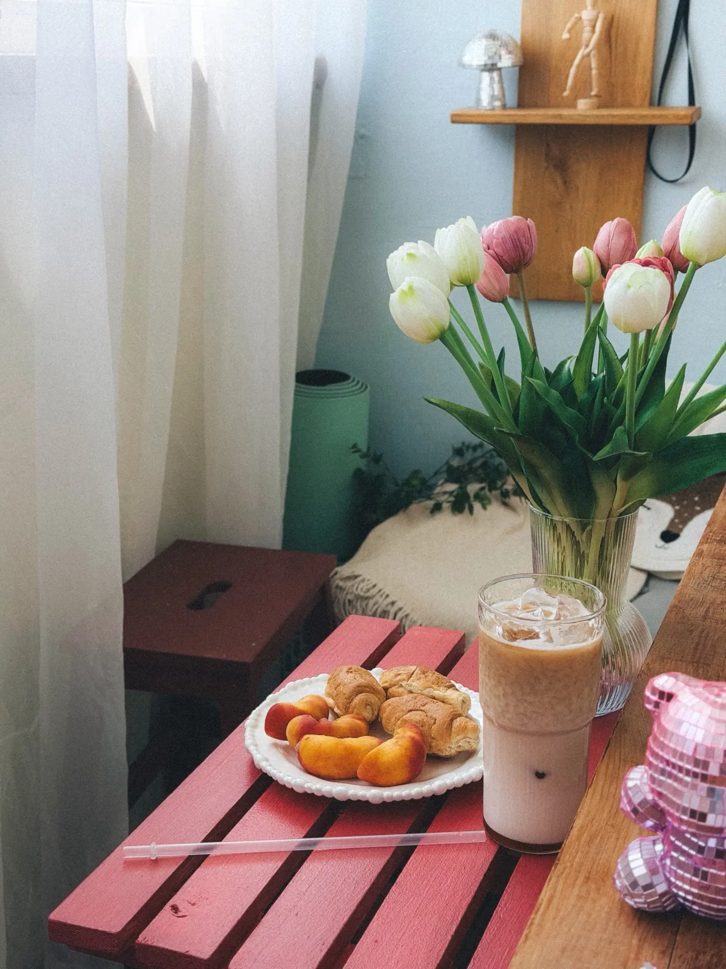 Завтрак 🧇 сегодня захотелось не спешить , а покушать красиво 🥹❤️