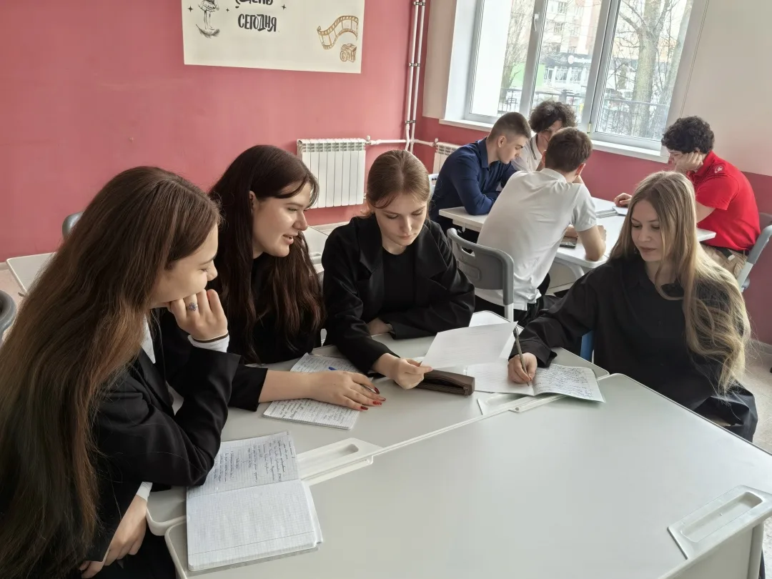 📌ПРОТИВОДЕЙСТВИЕ ТЕРРОРИЗМУ И ЭКСТРЕМИЗМУ📌  6 апреля в нашей школе в 11-х классах состоялось важное 