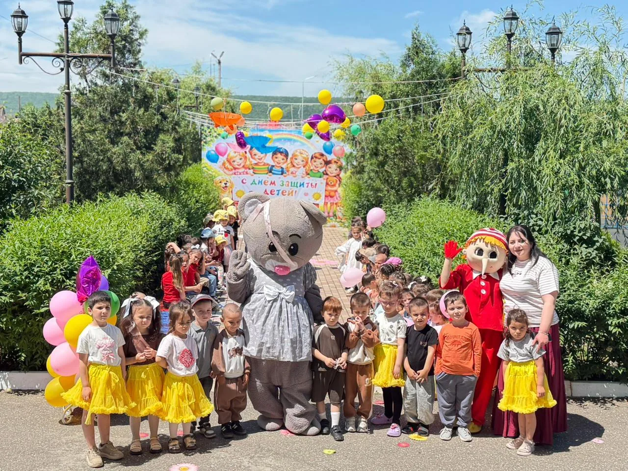 Наш детский сад гудел от детского смеха! 🎉