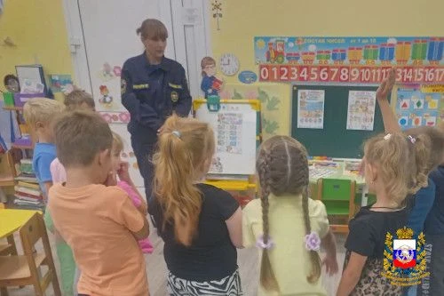 👫03 сентября в МКДОУ «Шумский детский сад „Журавлик“» состоялась игровая программа по ...