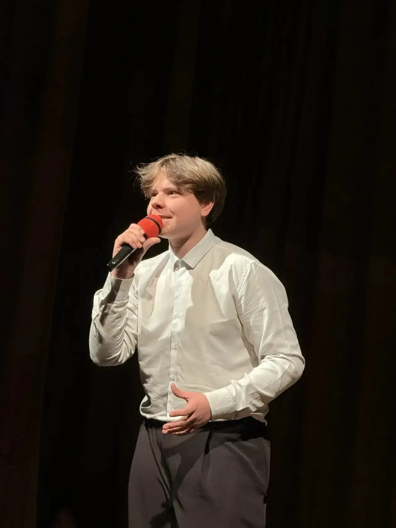 ✨ Наши звёзды на городском подиуме!🌟  🌸 Вчера в Малоярославце прошёл грандиозный конкурс «Мистер и М