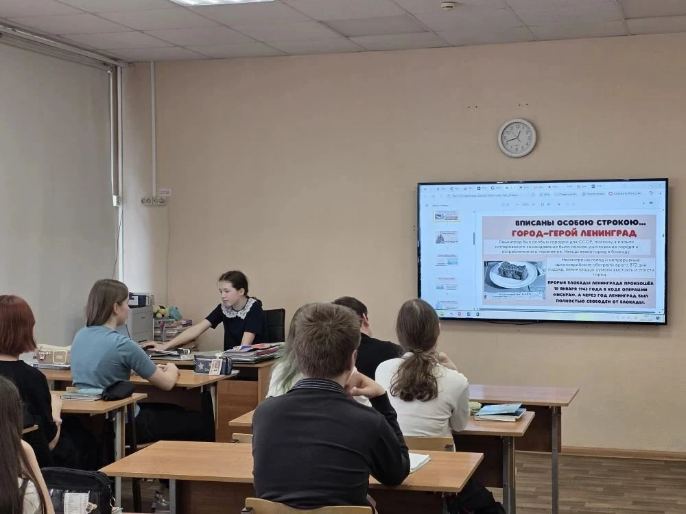 Сегодня, 8 мая 2026 года, тысячи московских школьников и студентов колледжей говорят «Спасибо» тем, 