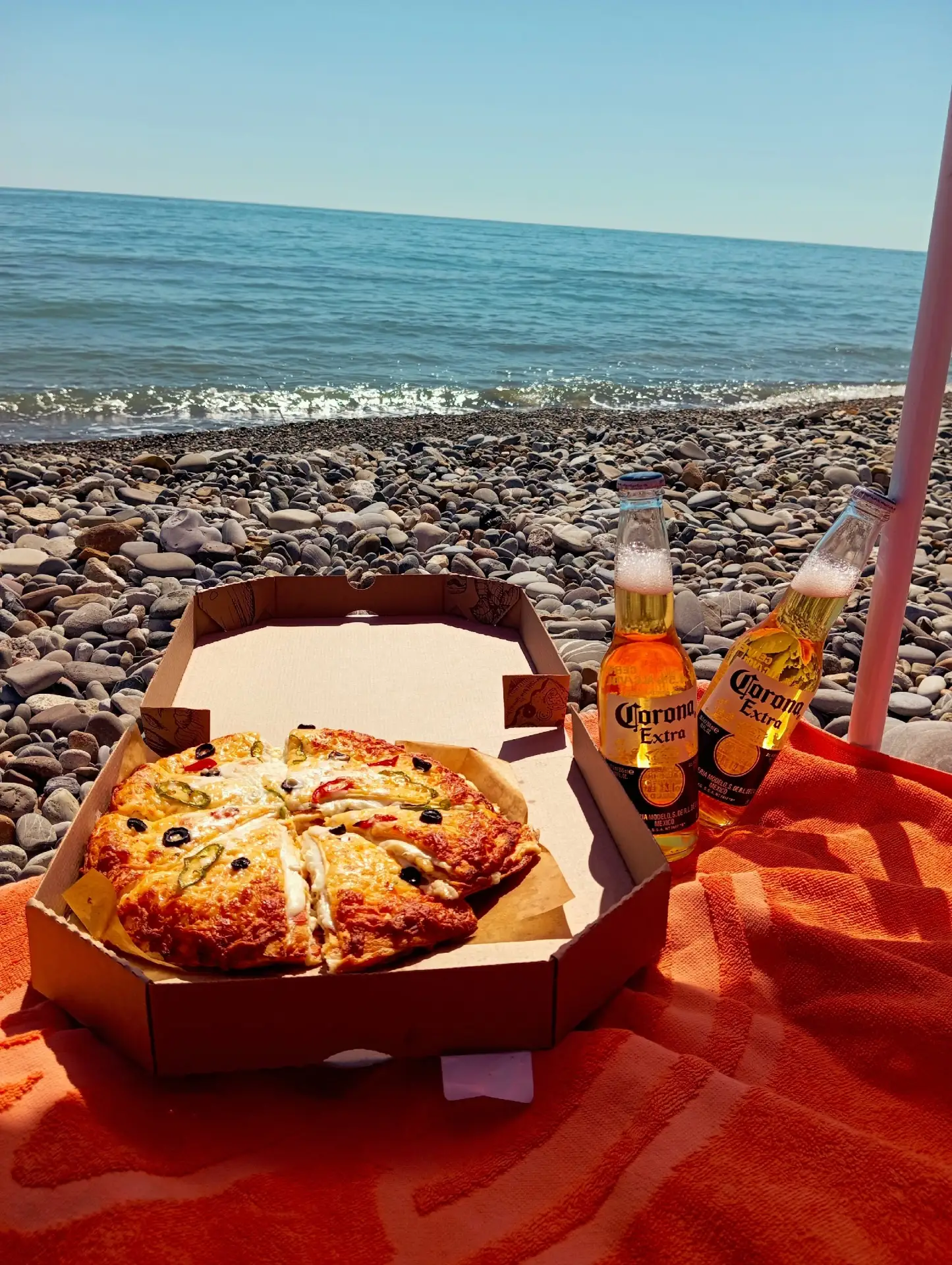 Сочи на связи😎🤝
Сезон открыт🌊🍻

Привет, сейчас пьём!