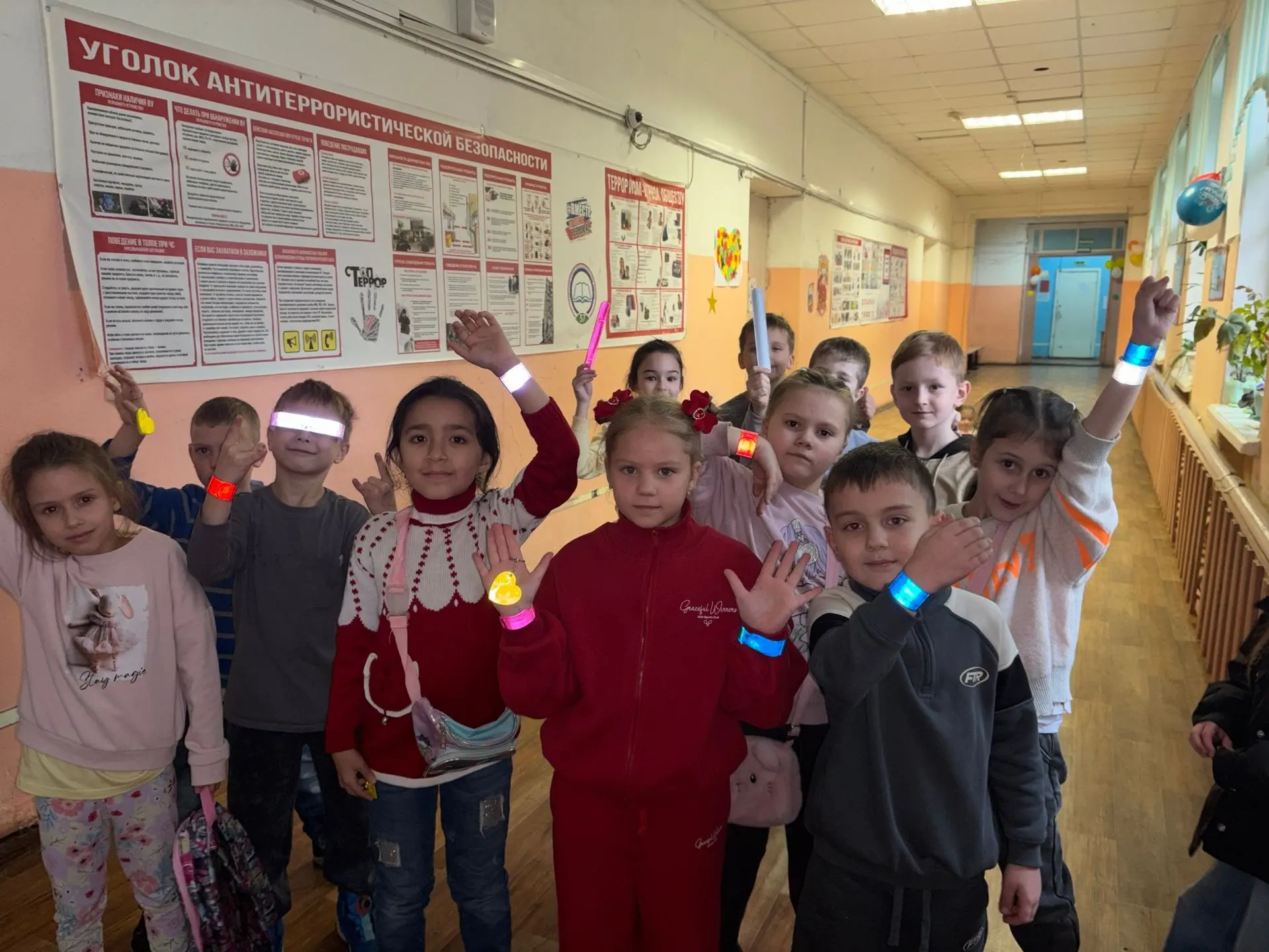 Каникулы в ОК №19: второй день школьного лагеря ! ⚡️🎭🛡️