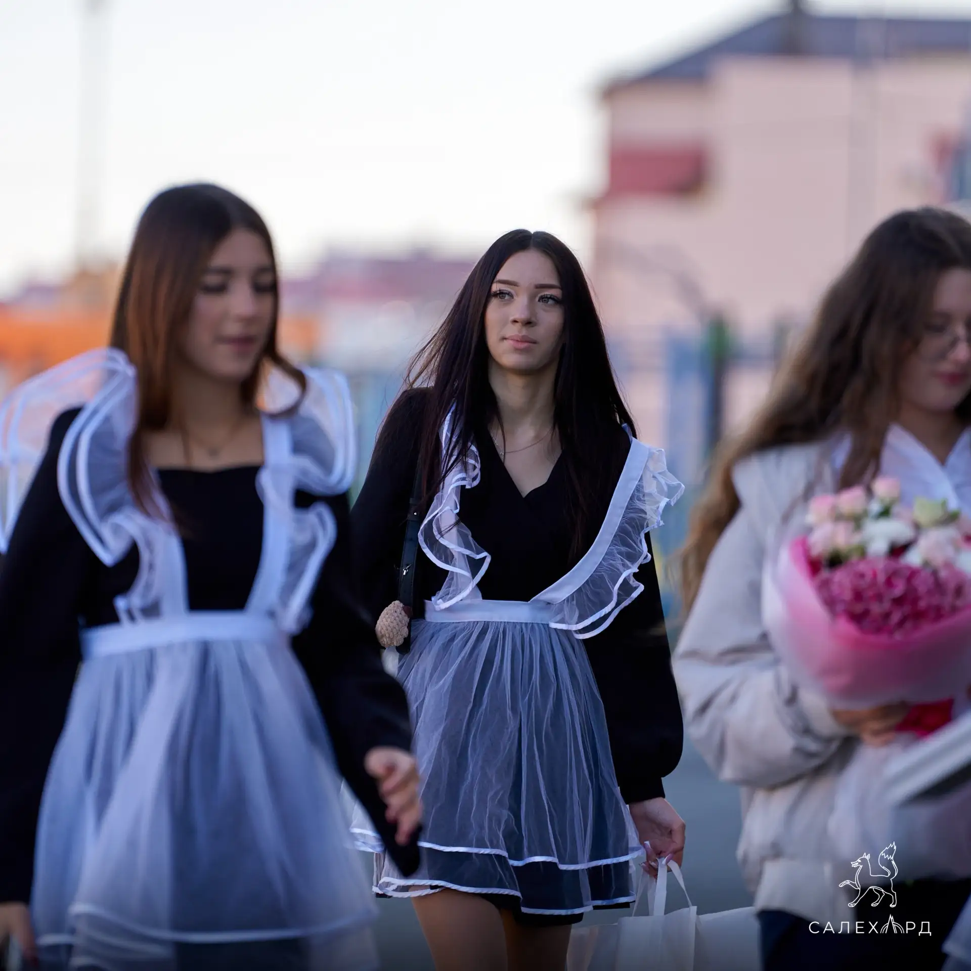 Нарядные, счастливые и немного взволнованные. Пусть новый учебный год будет таким же св...