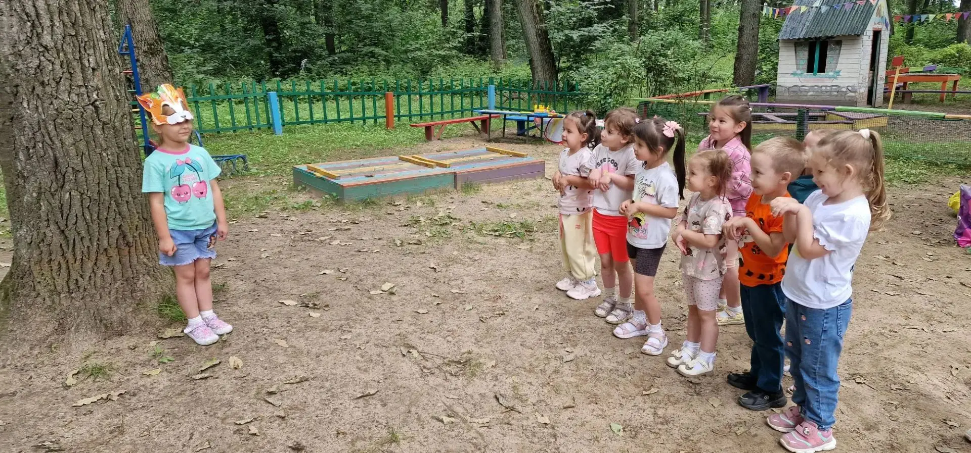 🎉 Спортивные подвижные игры на прогулке: заряжаемся энергией вместе! 🎉

Сегодня ребята из 2 младше
