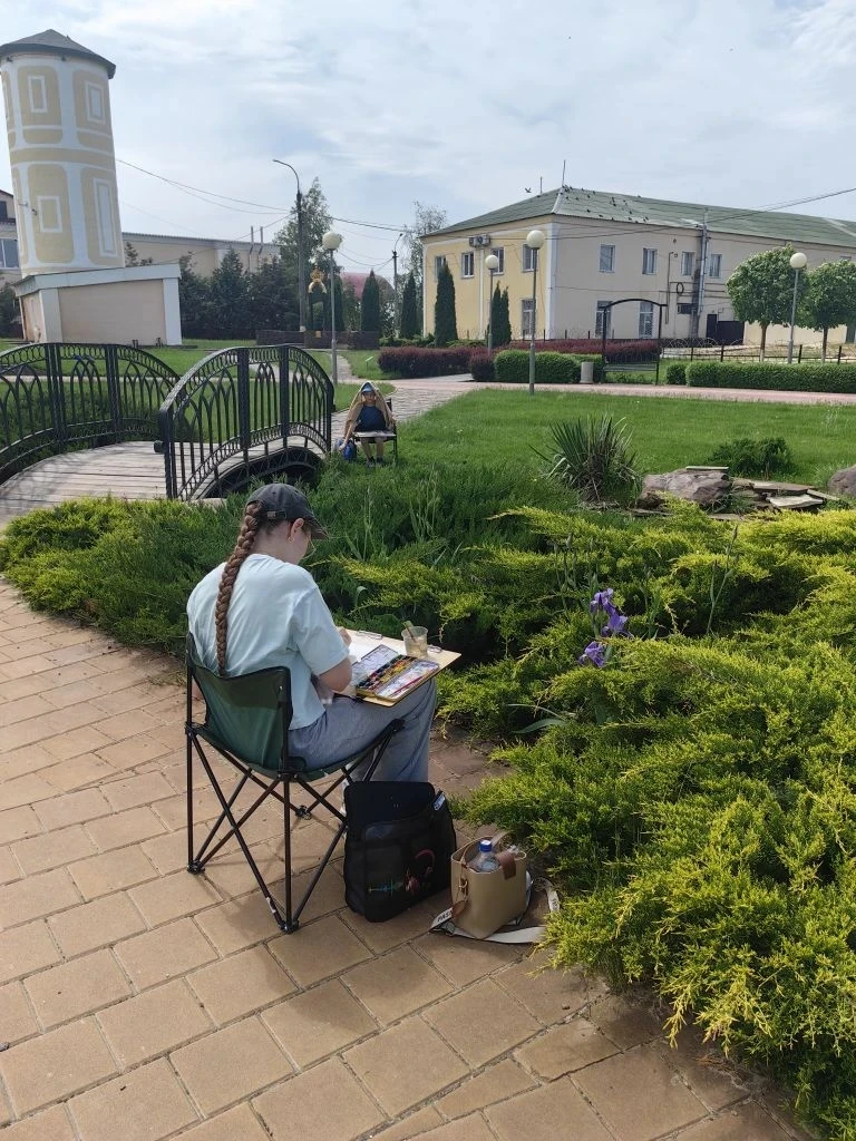 🎨 Вдохновение в каждом штрихе: пленэр в станице Алексеевская!