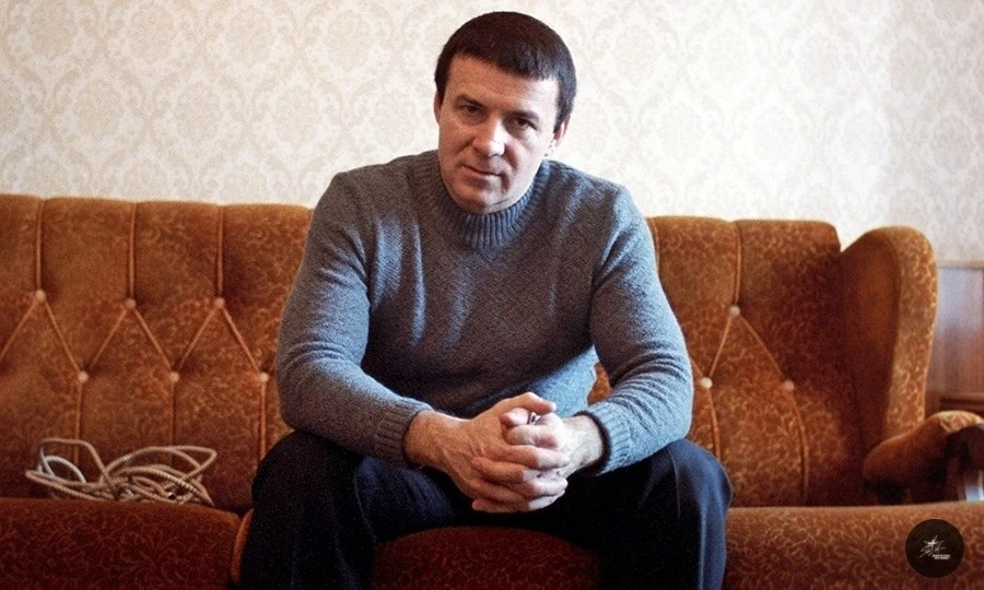 Три жены, самоубийство дочери, разлука с сыном, нищая старость: вот о чем горевал Анато...