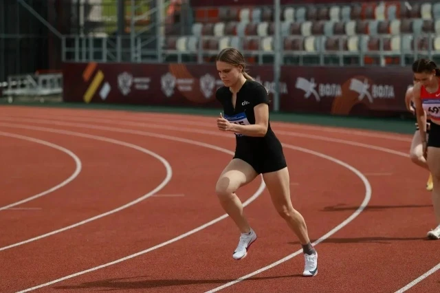 🏃‍ Виктория Новгородцева выступила на Чемпионате России по лёгкой атлетике