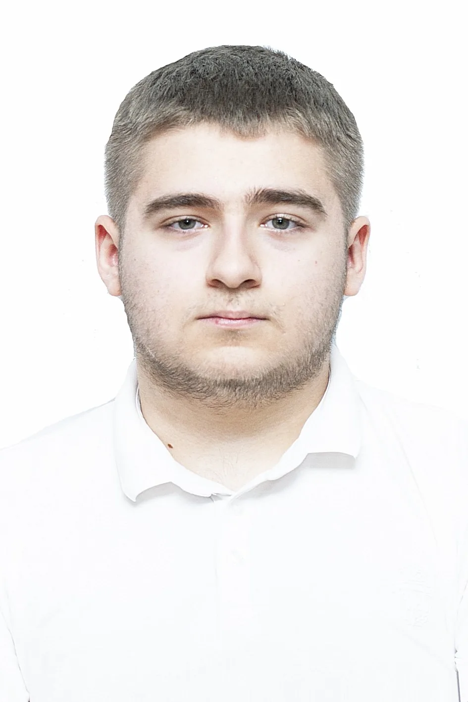 👍 Будник Александр, выпускник 11-Б класса

💯 Саша упорно стремился к своей цели во время учёбы. И 
