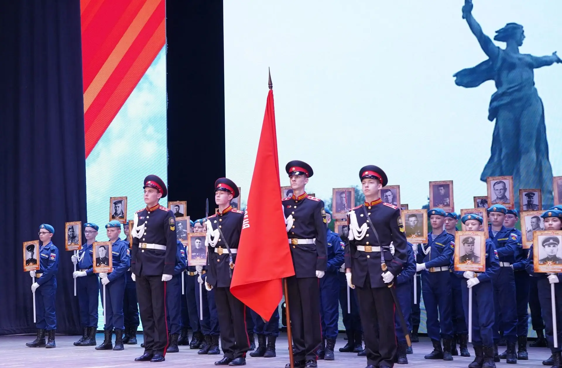 Более 500 волжан отметят к годовщине окончания Сталинградской битвы.