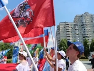 Развилка | Совхоз имени Ленина | Москва🏡

В Южном округе Москвы отметили День России патриотической