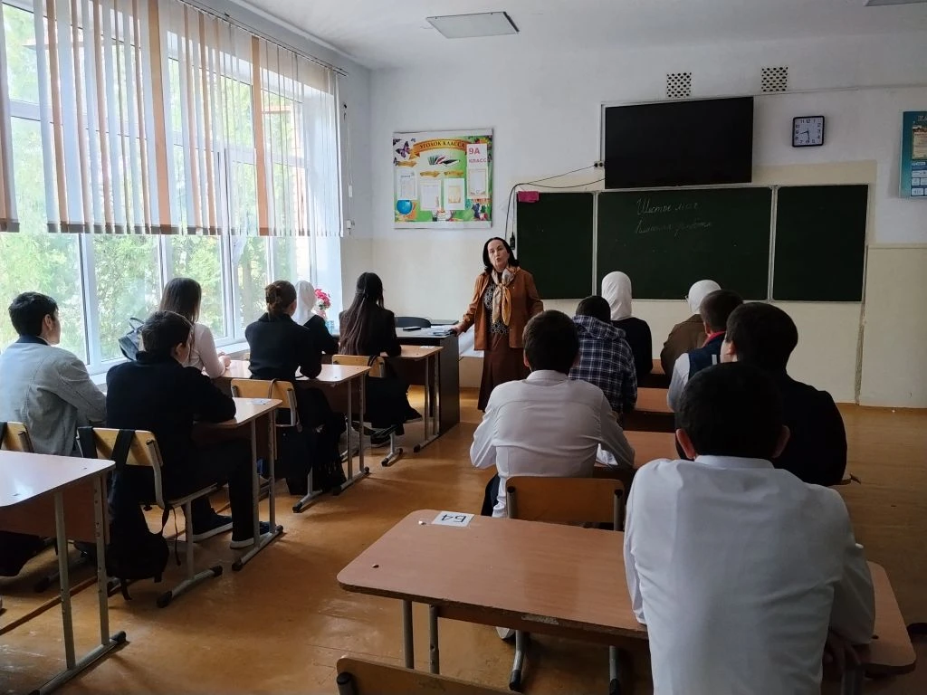 Профориентационая работа с выпускниками 9-х классов