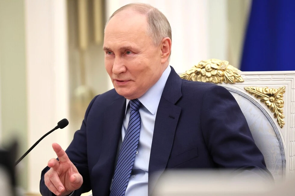 Путин дал совет всем недругам

«Только один можно дать совет нашим недругам: не воюйте с Россией, ни