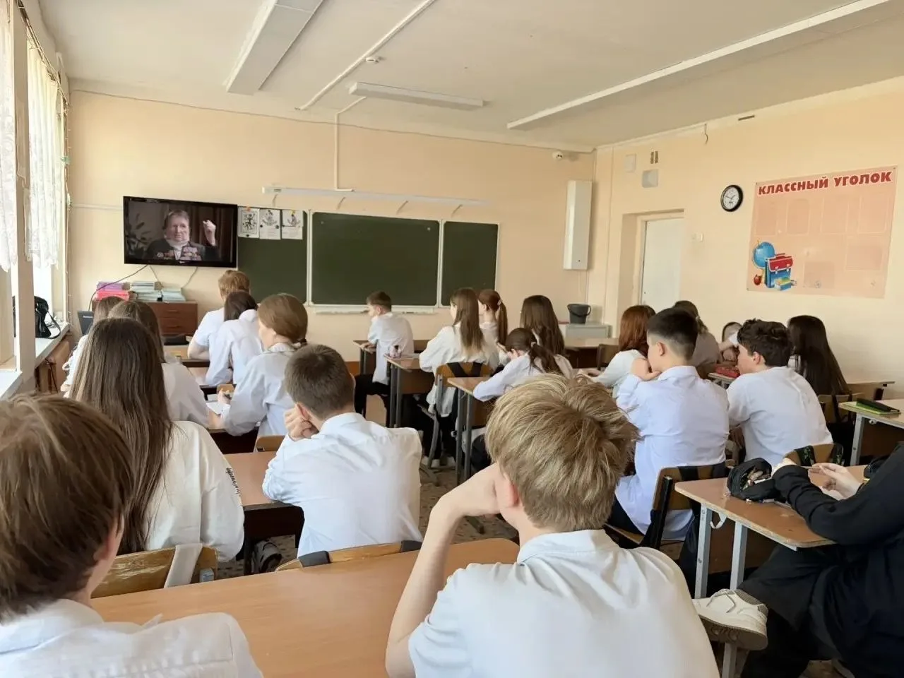 🎼 «В песне — душа народа…» Сегодня на «Разговорах о важном» мы погрузились в удивительный мир песен 