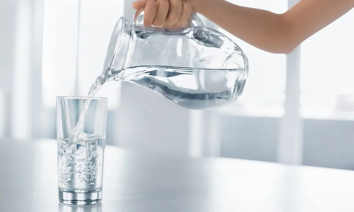 Кипяченая вода  Многие пью кипяченую воду и в этом ничего плохого нет. Лично я сторонник вообще дист