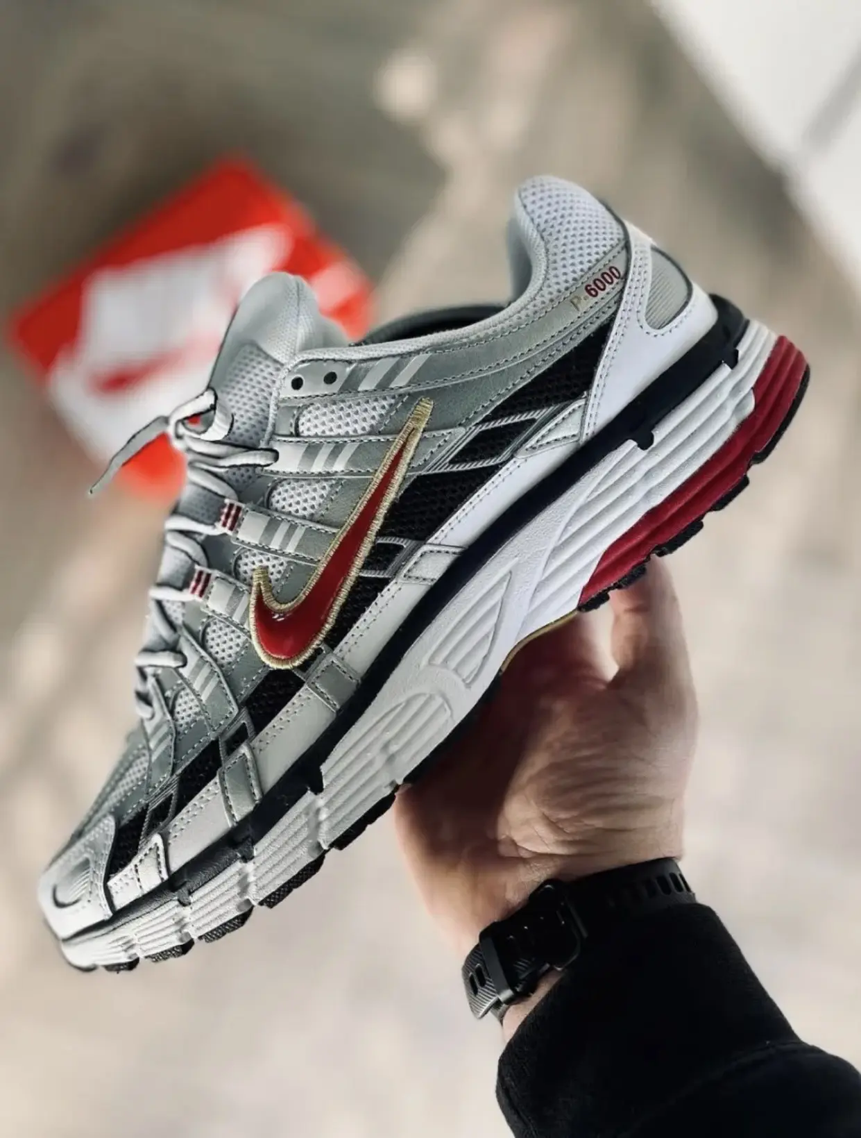Новые кроссовки Nike P-6000 -