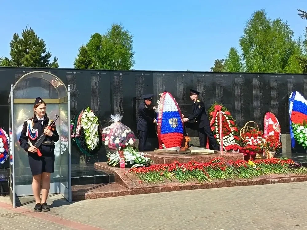 🕊️ Представители детской поликлиники №3, под руководством главного врача Альбины Марат...