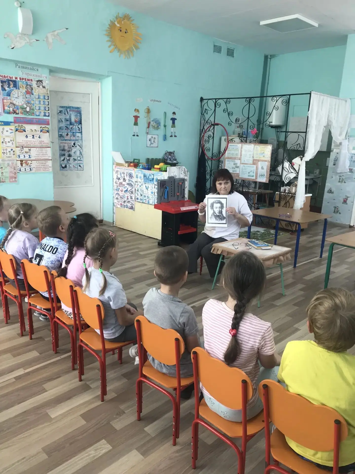 Сказочная неделя началась с дня сказок А. С. Пушкина.