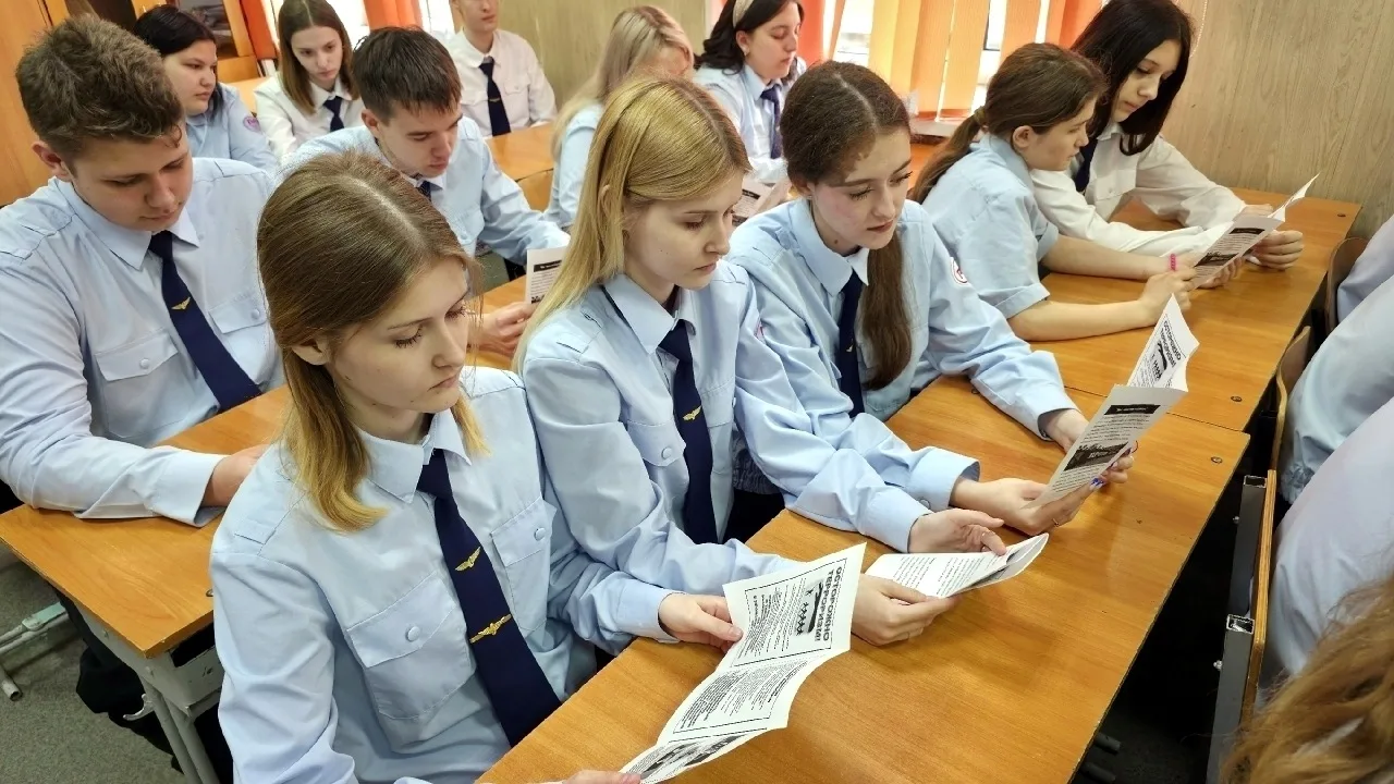 15 апреля в Узловском железнодорожном техникуме филиал ПГУПС состоялся интерактивный молодёжный квес
