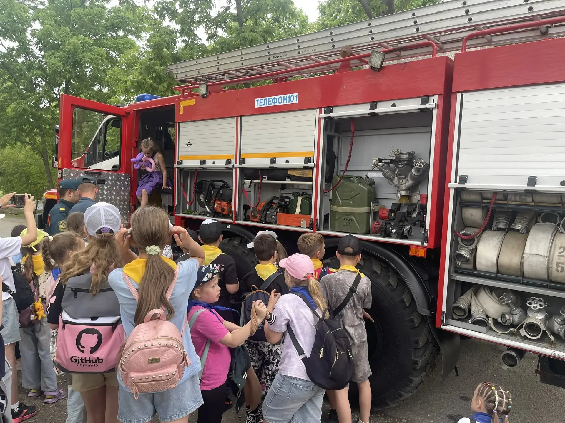 🚒 Сегодня у ребят из нашего оздоровительного лагеря дневного пребывания был по-настоящему насыщенны