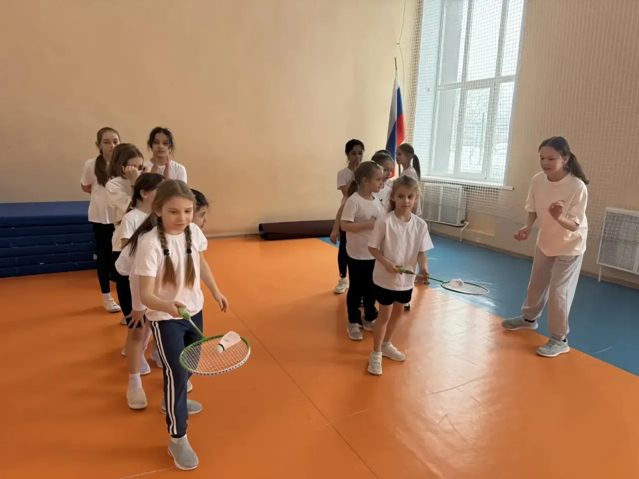 🌷Спортивный праздник в честь 8 марта в Ромодановских двориках  ✨ 4 марта наша школа отметила Междуна
